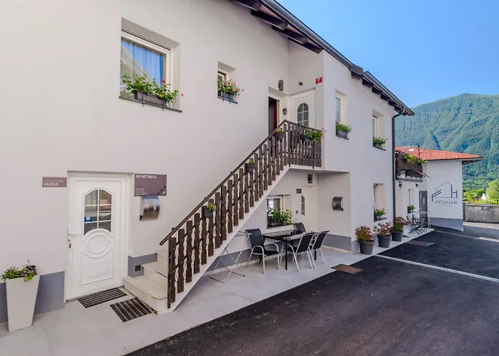 Apartma Lev