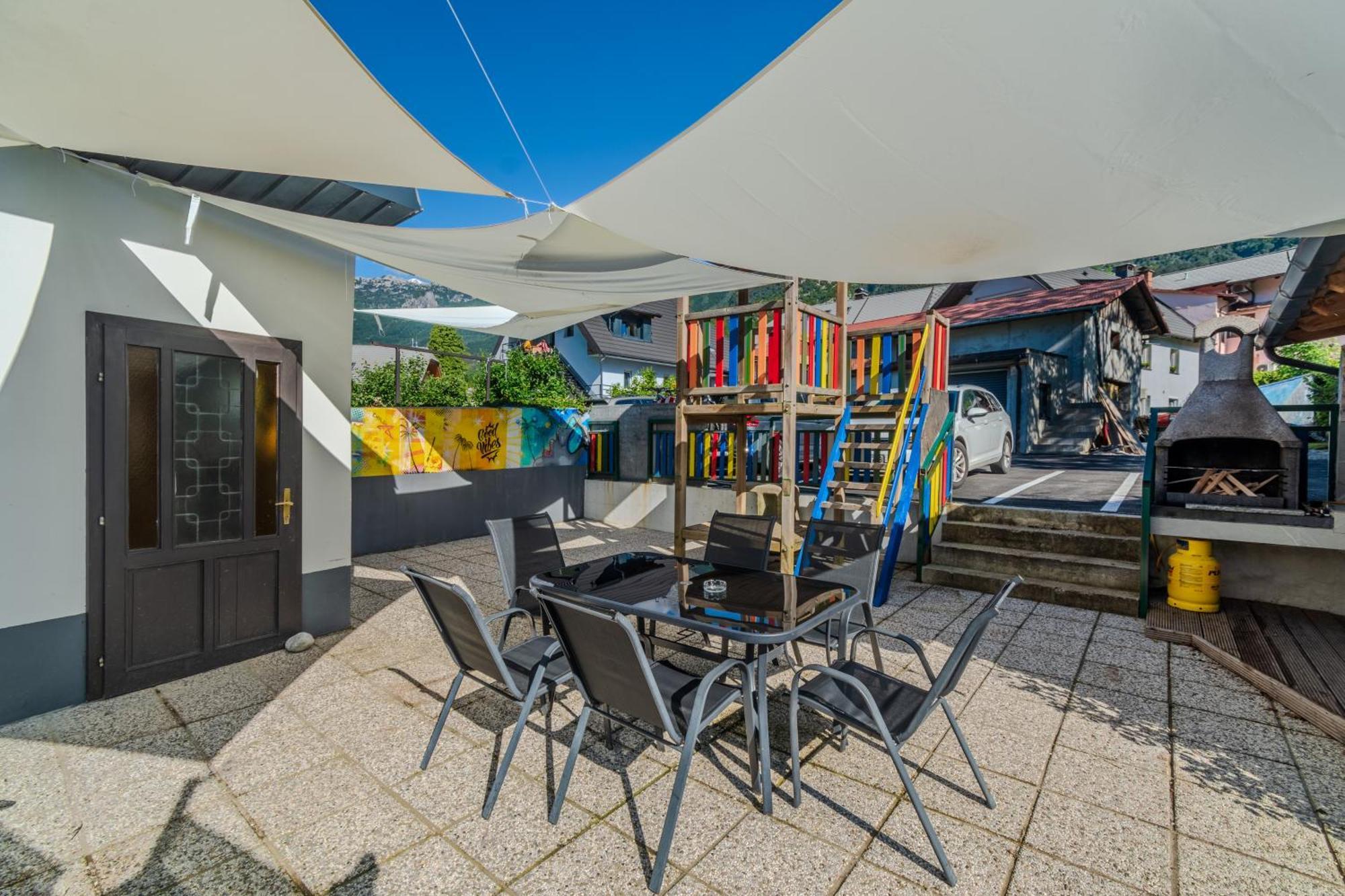 Hosnar, Apartma Lev * Bovec